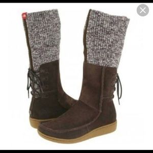 The North Face "Alana" Mid Knit Cuff Suede Boots 8